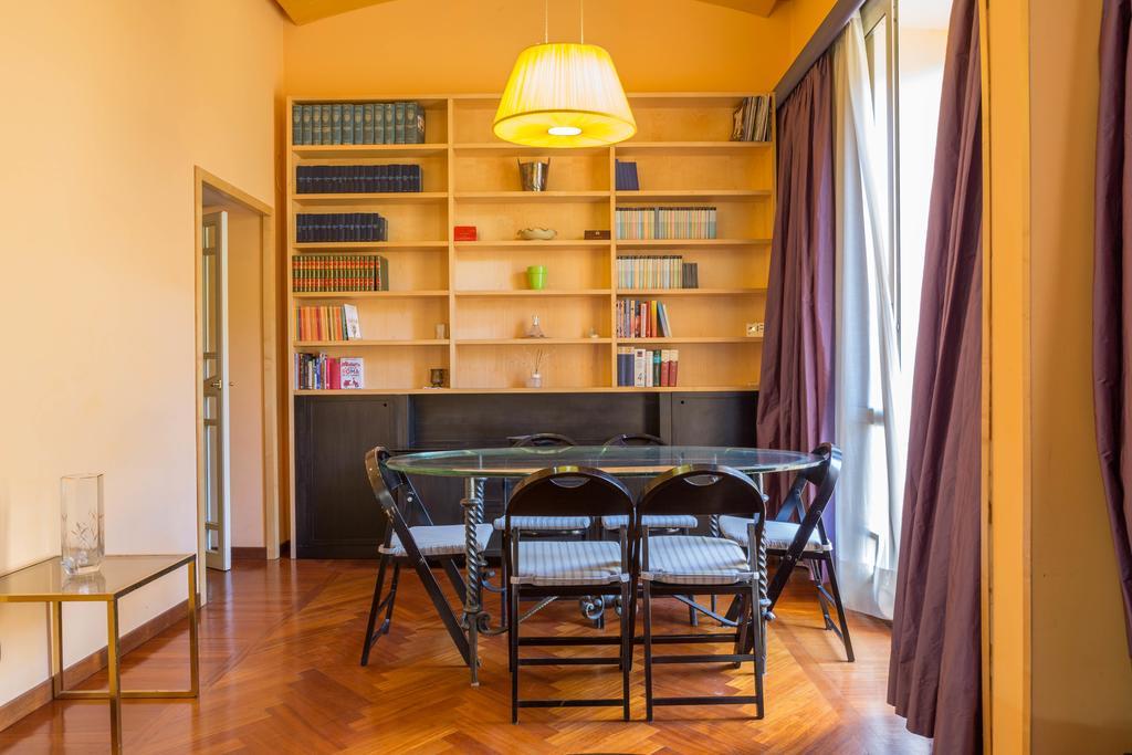 Friendly Domus Al Colosseo Rome Luaran gambar